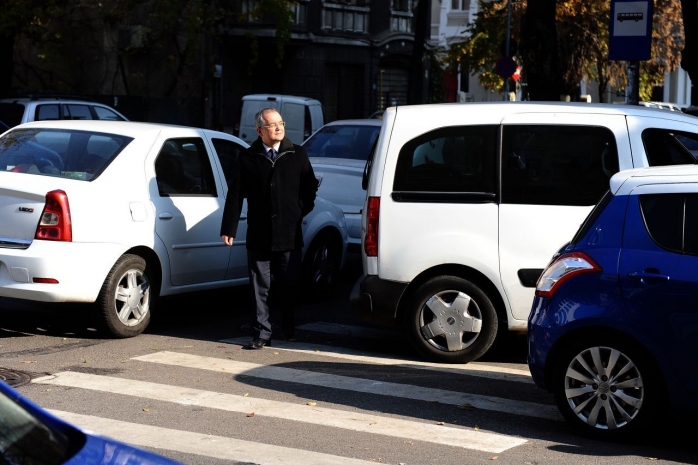 Emil Boc la DNA Bucureşti foto Angelo Brezoianu Agerpres