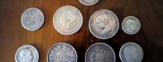 Monede de proveniență austro-ungară, confiscate la Târgul de la Negreni