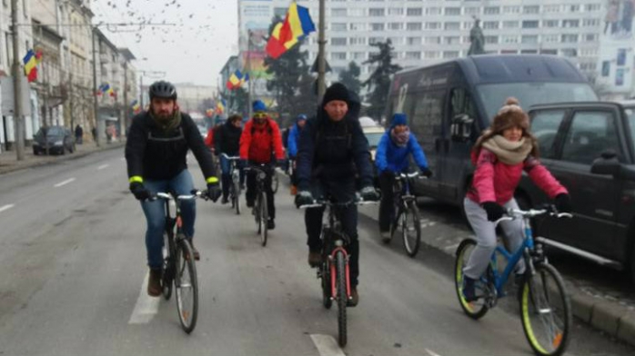 Bicicliştii clujeni ies din nou în stradă