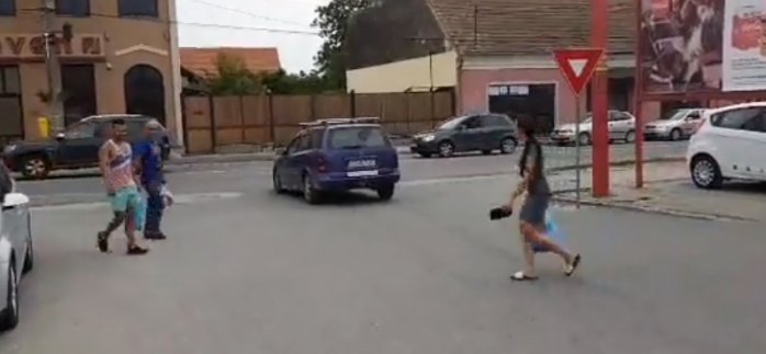 Primarul din Gilău, pus la zid pentru că nu amplasează semafoarele cerute: „Corupție, incompetență?”
