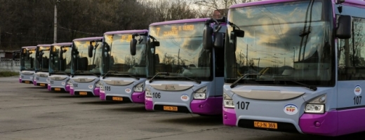 Ce condiții trebuie să îndeplinească pensionarii pentru a beneficia de transport gratuit în Cluj-Napoca?