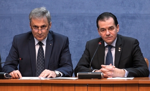 Contraziceri la nivel înalt! Relaxarea de la 15 mai a premierului, diferită de cea a ministrului de Interne