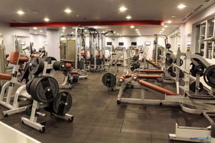 Aparate sala de fitness