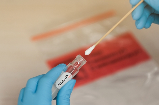 Cine se poate testa gratis de COVID19? Cine are prioritate la testare?