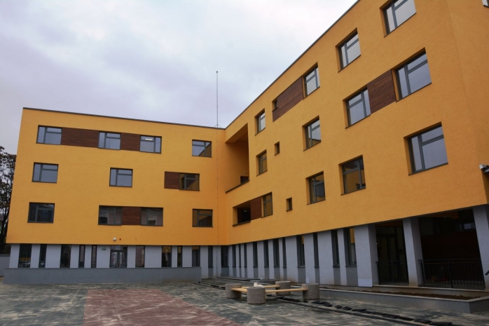Internatul Liceului pentru Deficienți de Auz din Cluj-Napoca, dat în folosință. Investiția depășește 2 milioane de euro.