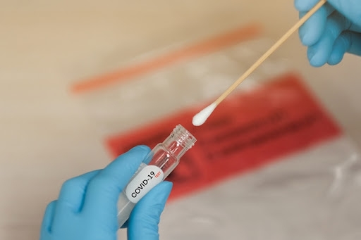 Farmaciile din Cluj în care te poți testa GRATUIT de Covid-19. Vezi LISTA