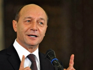 Băsescu: Autonomia pe criterii etnice nu poate exista