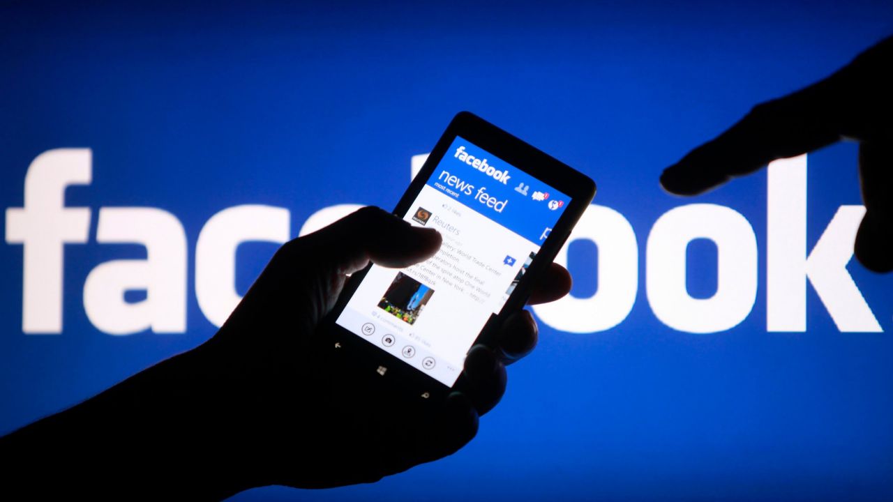 Numărul de telefon, locația și alte date personale ale 533 milioane de utilizatori Facebook au fost SPARTE și PUBLICATE online